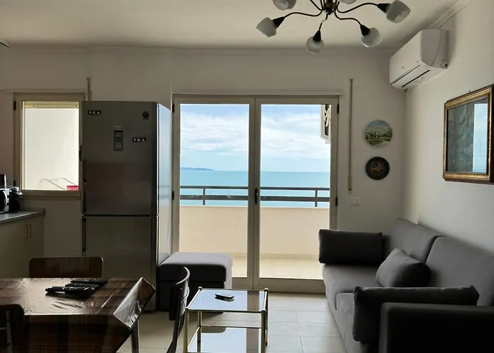 Aura Seaview Apartment Vollga