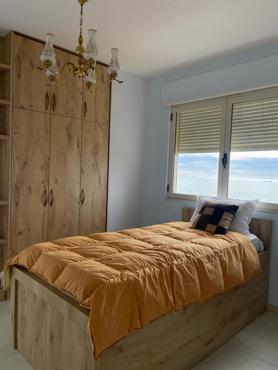 Апартаменти Aura Seaview Vollga *